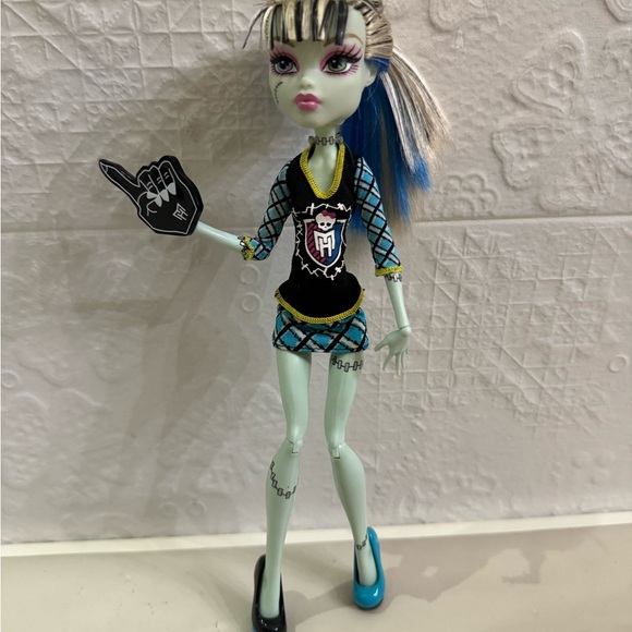 Monster high Frankie Stein - Picture 1 of 2